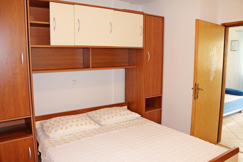 Apartments Petric Makarska Eksteriør billede